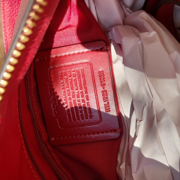 🔥🔥Rare NWOT Coach Skylar Small Satchel Crossbody Hobo Deep Scarlet/IM❤️❤️🌹 - Picture 7 of 8